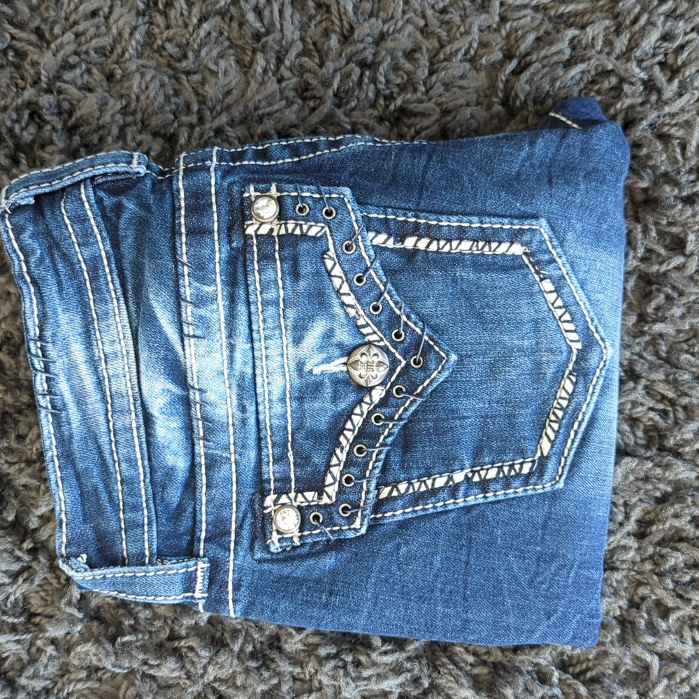 Miss Me Mid Rise Straight Size 28